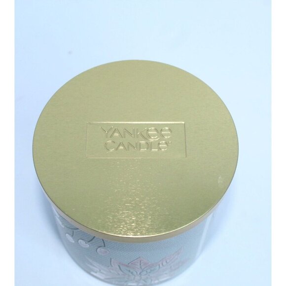 Yankee Candle Sparkling Cinnamon 3 Wick Candle 14.5 oz New - Picture 3 of 5
